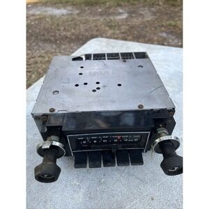 GM CHEVY 1973-75 OEM Delco AM/FM Radio 7933301 CHEVELLE IMPALA Untested/parts